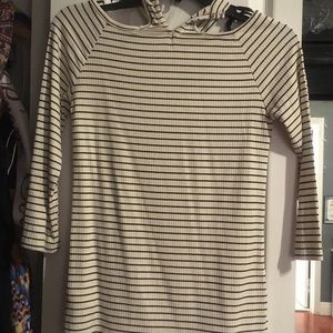 Jessica Simpson striped 3/4 sleeve with choker